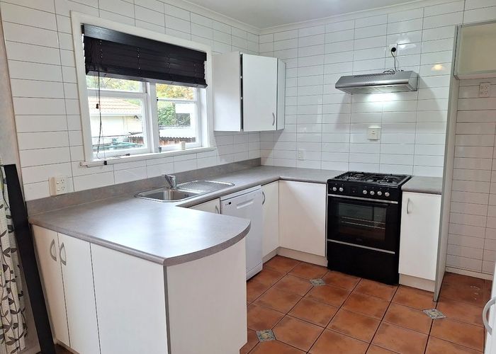  at 31 Heretaunga Square, Silverstream, Upper Hutt, Wellington
