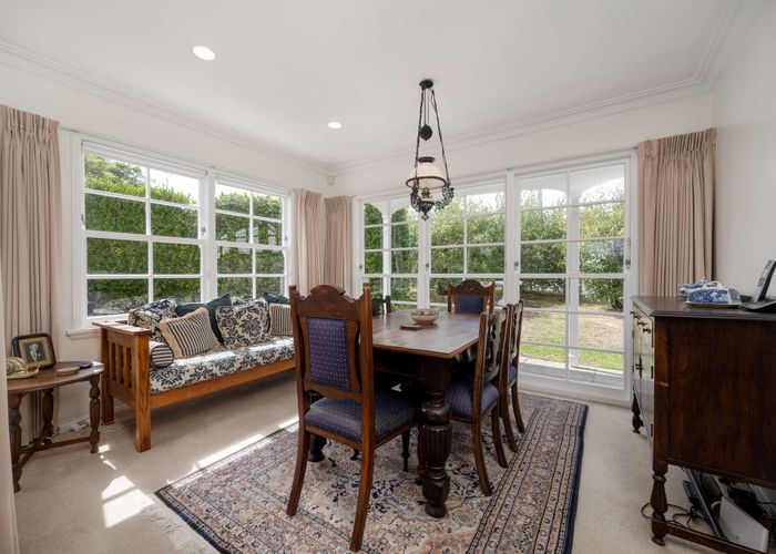  at 11 Fratley Avenue, Farm Cove, Auckland