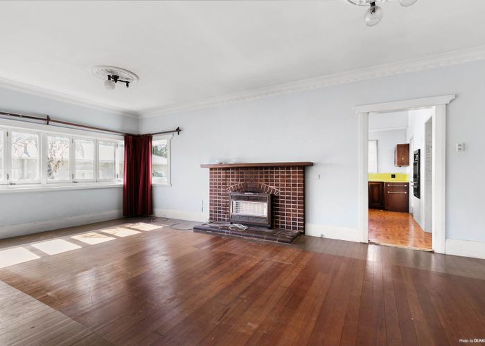  at 16 Ferryhill Road, Epsom, Auckland