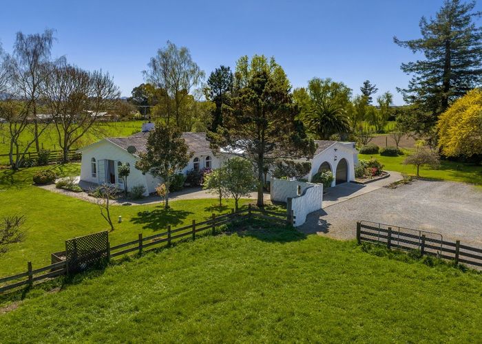  at 24 Golden Hills Road, Appleby, Richmond