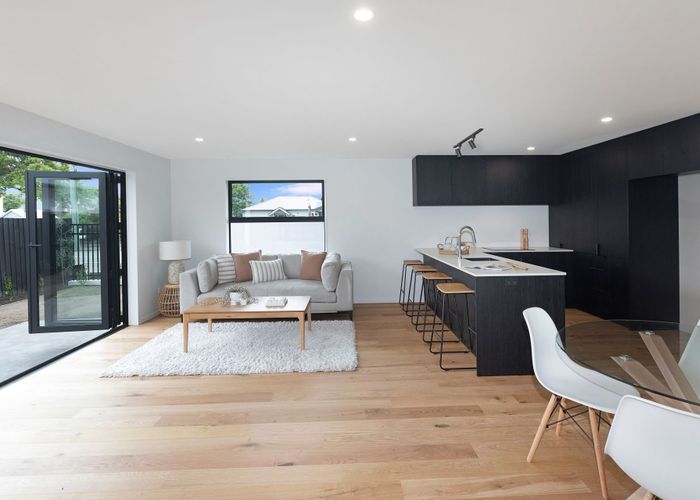  at 2/117 Hills Rd, Edgeware, Christchurch City, Canterbury
