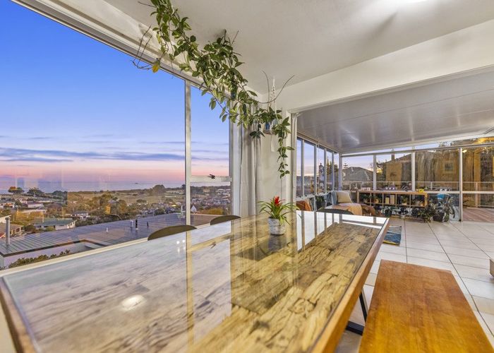  at 58 Tomahawk Road, Andersons Bay, Dunedin