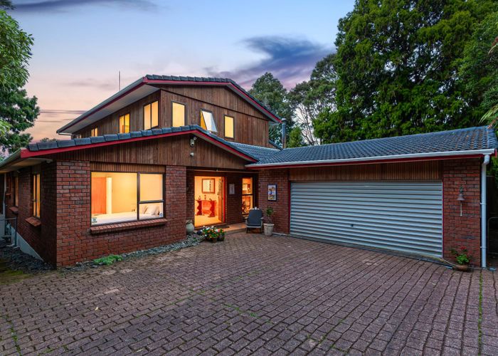  at 733 Scenic Drive, Henderson Valley, Auckland