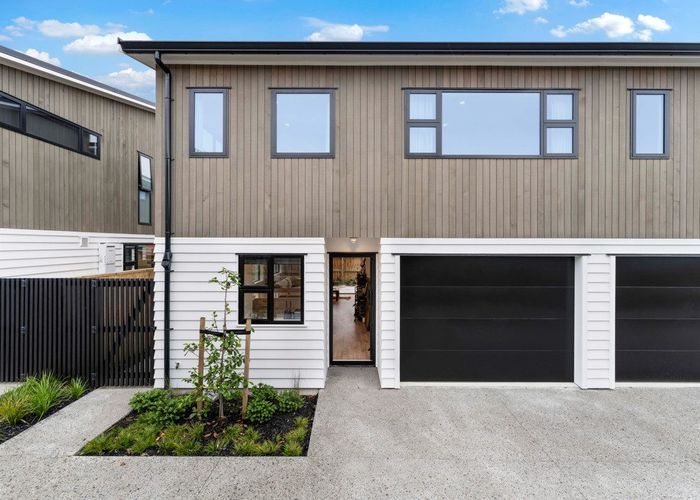  at 4/72 Gibraltar Street, Howick, Manukau City, Auckland