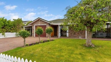  at 27 Downes Avenue, Springvale, Whanganui
