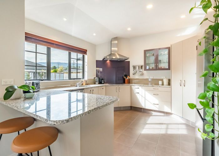  at 39 Ebdentown Street, Ebdentown, Upper Hutt, Wellington