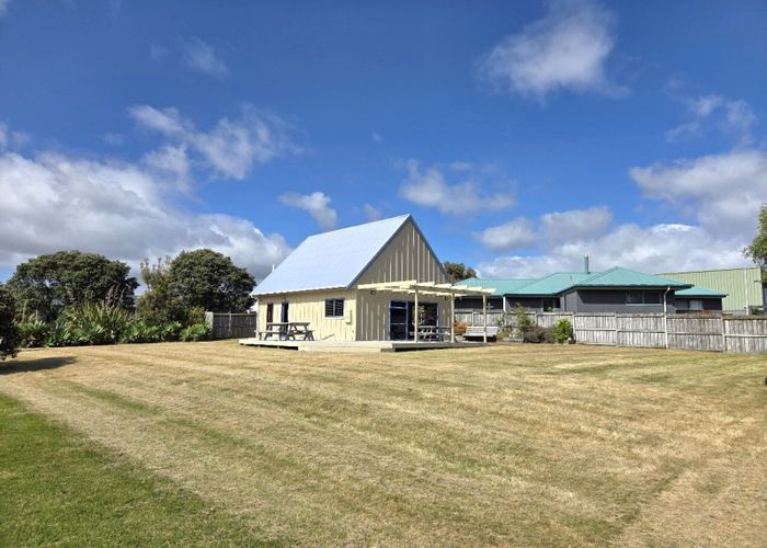  at 135 Kowhai Avenue, Matarangi, Thames-Coromandel, Waikato