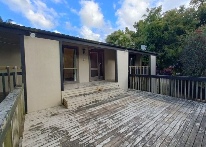  at 14 Palmetto Place, Goodwood Heights, Manukau City, Auckland