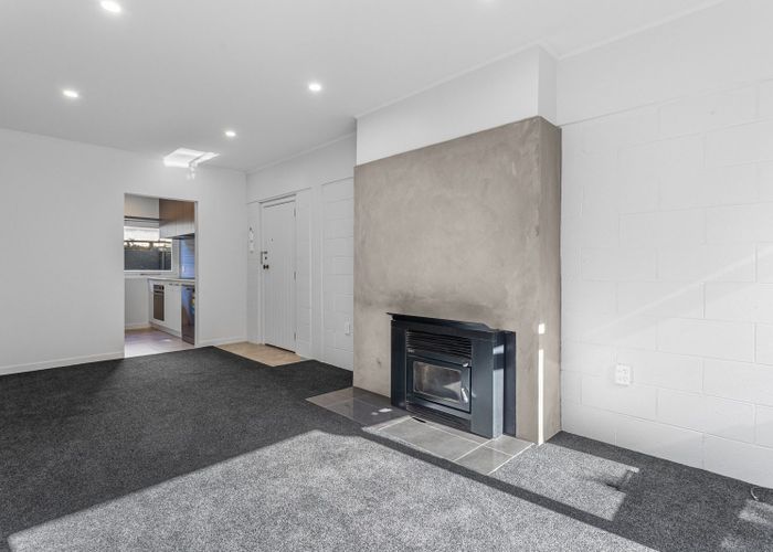  at 2/158 Papanui Road, Merivale, Christchurch City, Canterbury