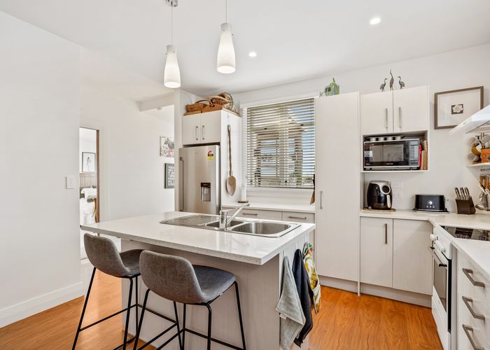  at 1/63 Miro Street, New Lynn, Auckland
