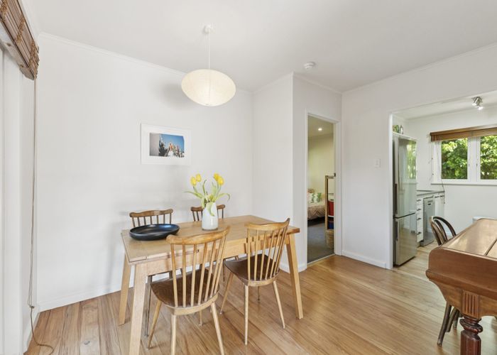  at 261 Titirangi Road, Titirangi, Waitakere City, Auckland