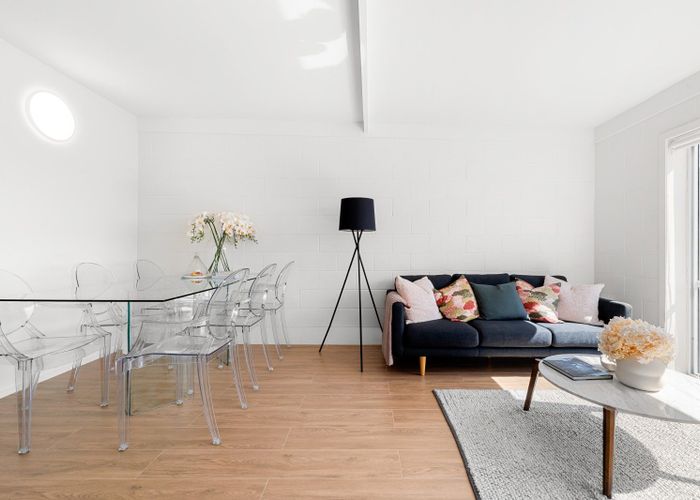  at 4/12 Cruickshank Crescent, Meadowbank, Auckland City, Auckland