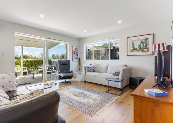  at 513A West Coast Road, Glen Eden, Waitakere City, Auckland