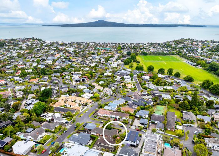  at 3/1 Godfrey Place, Kohimarama, Auckland