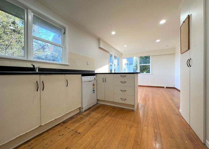  at 103 Edgewater Drive, Pakuranga, Manukau City, Auckland