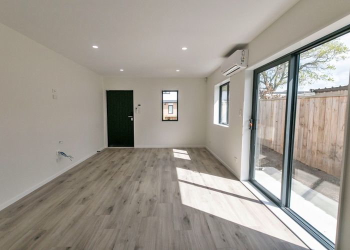  at 17F Martin Place, Kelston, Waitakere City, Auckland