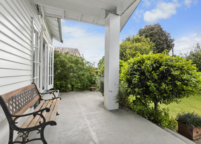  at 3 Saint Olpherts Avenue, Hamilton East, Hamilton