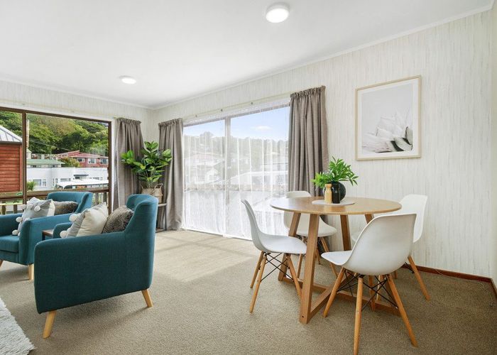  at 4/19 Phillip Street, Johnsonville, Wellington