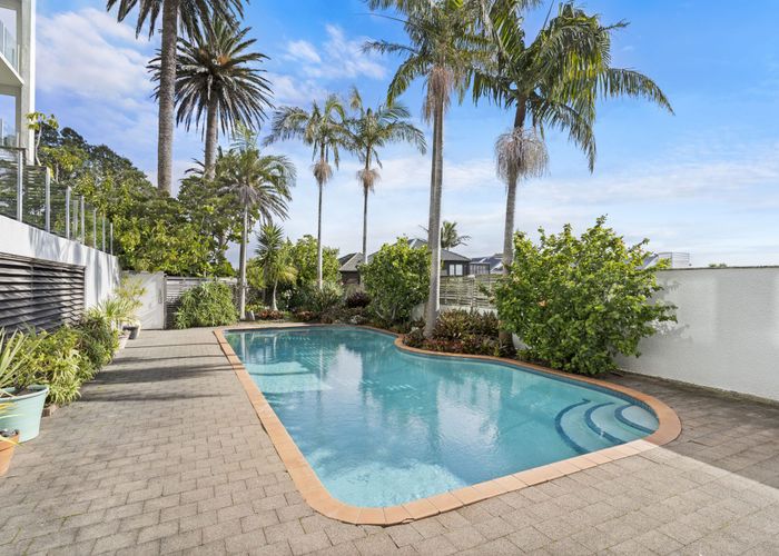  at 4/3 Hamilton Road, Herne Bay, Auckland