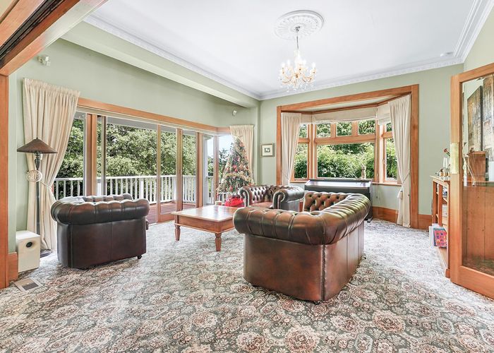  at 301 River Road, Claudelands, Hamilton