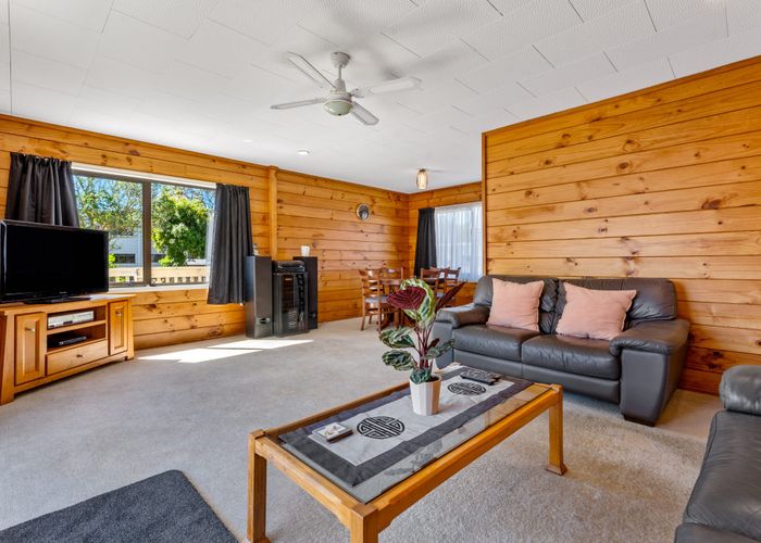  at 124 Brightside Road, Stanmore Bay, Whangaparaoa