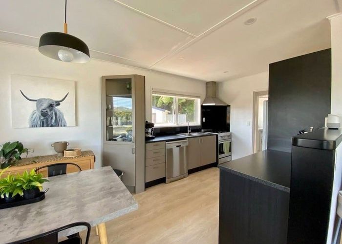  at 9 Invercargill Drive, Kelson, Lower Hutt, Wellington