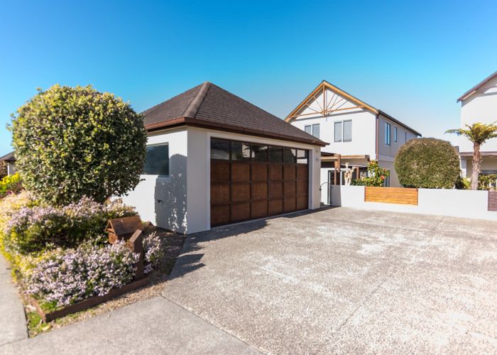  at 272 Alec Craig Way, Gulf Harbour, Rodney, Auckland