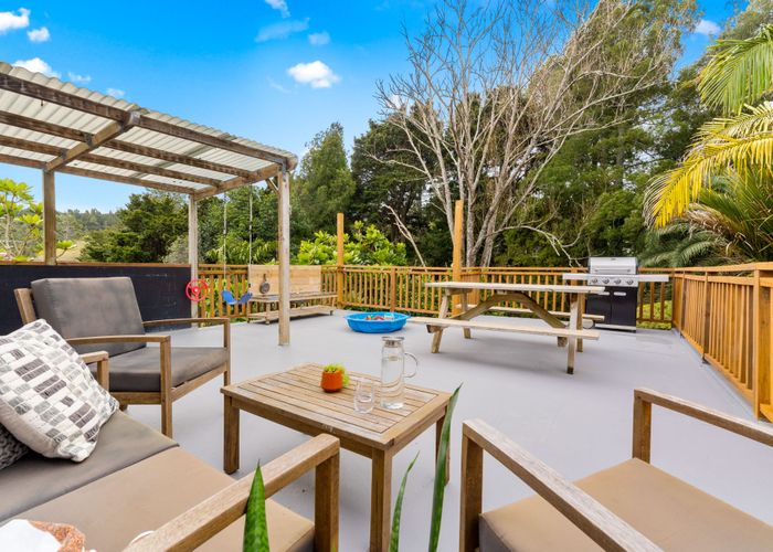  at 52 Vandeleur Avenue, Birkdale, Auckland
