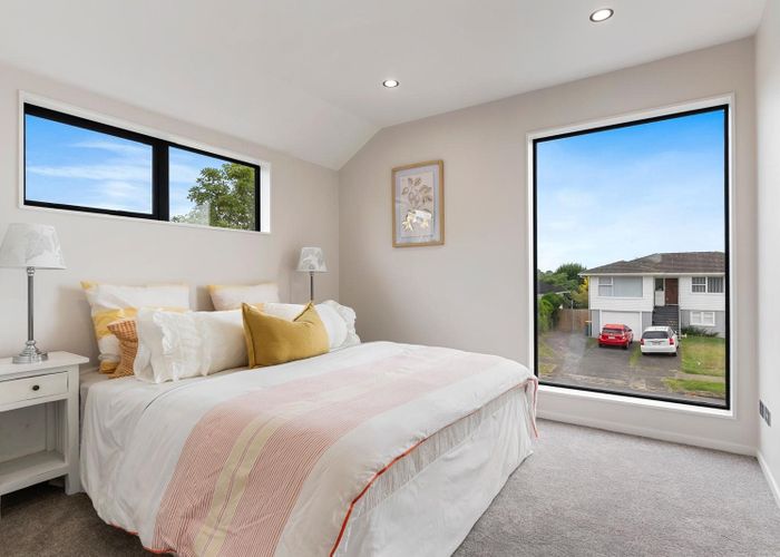  at 121D Reeves Road, Pakuranga Heights, Manukau City, Auckland
