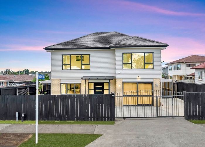  at 12 Ranfurly Road, Papatoetoe, Auckland