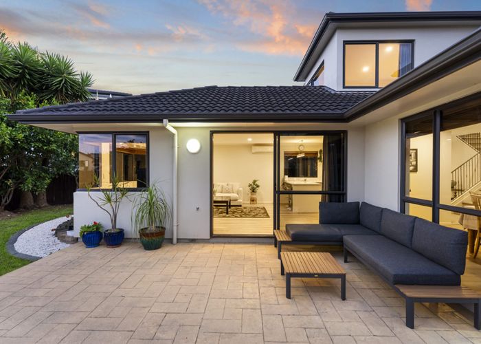  at 35 Waimanu Bay Drive, Te Atatu Peninsula, Waitakere City, Auckland