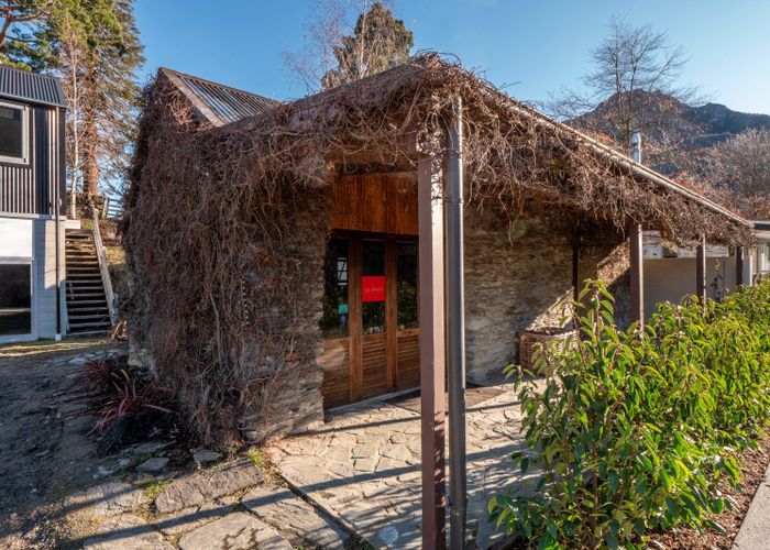  at 9 Gala Burn Lane, The Croft, Arrowtown, Queenstown-Lakes, Otago