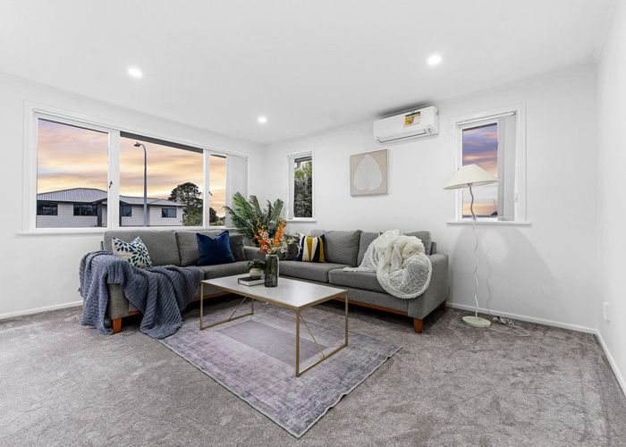  at 12 Ozich Avenue, Te Atatu South, Waitakere City, Auckland