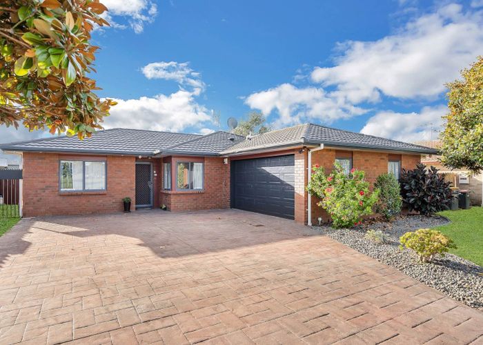  at 4 Farmdale Court, Flat Bush, Manukau City, Auckland