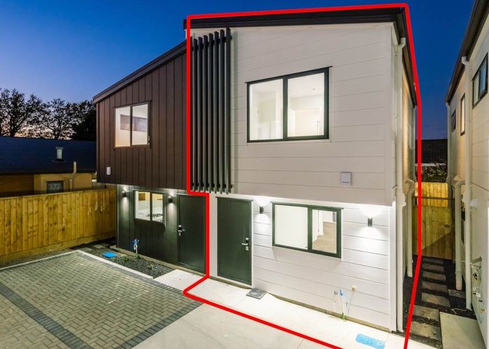  at 3D Tulloch Place, Conifer Grove, Takanini