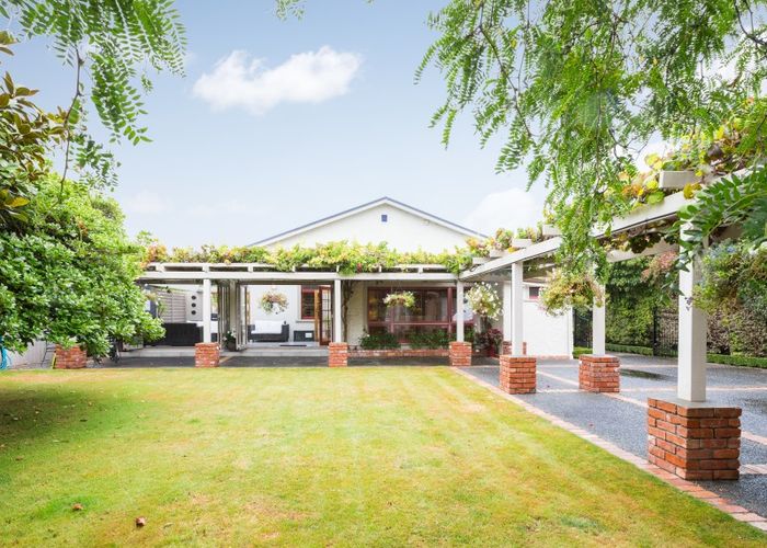  at 7 Frederick Street, Terrace End, Palmerston North