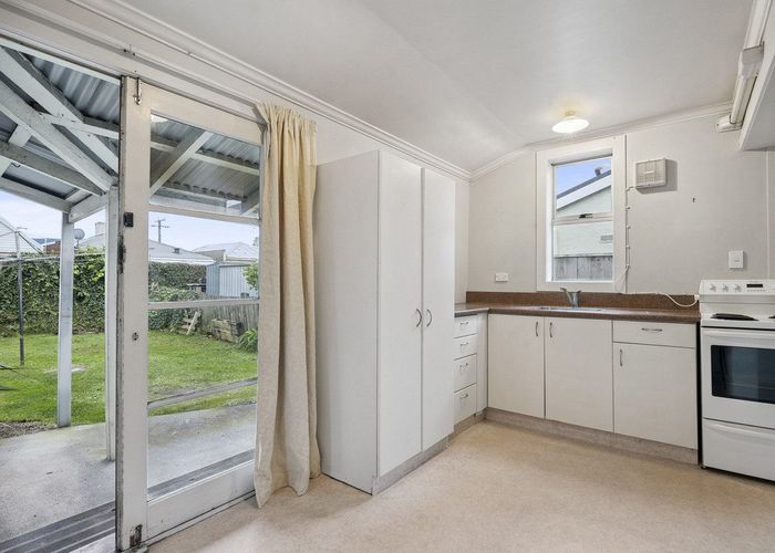  at 218 Oxford Street, South Dunedin, Dunedin, Otago