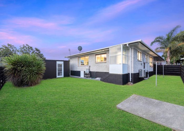  at 1/30 Blacklock Avenue, Henderson, Auckland