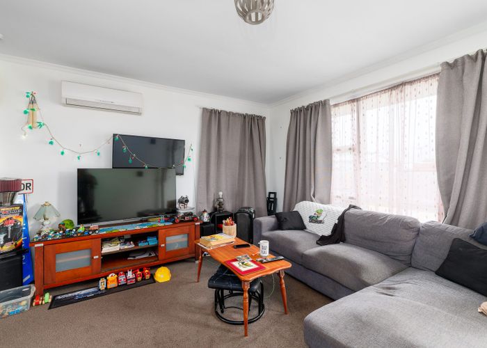  at 2/650 Cashel Street, Linwood, Christchurch