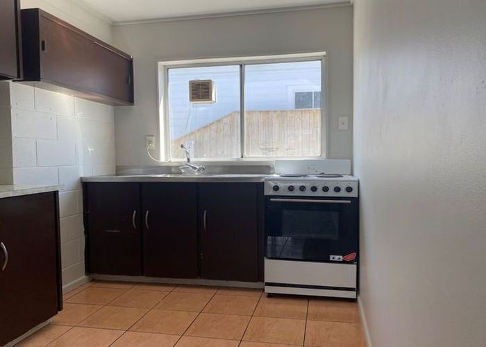  at 2/3 Manchester Street, Petone, Lower Hutt, Wellington