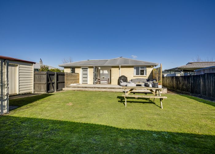  at 8 Lyttelton Crescent, Tamatea, Napier