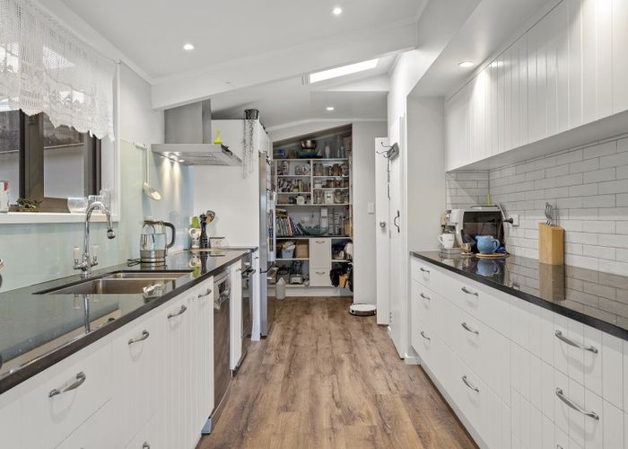  at 65 Glue Pot Road, Tauranga