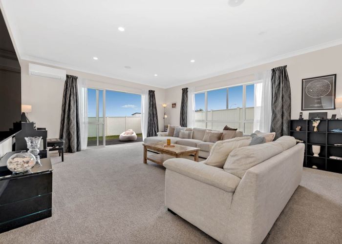  at 6 Keshvara Road, Beachlands, Manukau City, Auckland