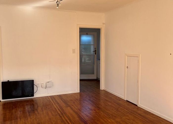  at 4/5 Aratonga Avenue, Greenlane, Auckland City, Auckland