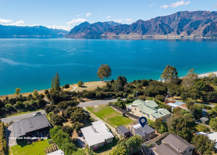  at 48 Flora Dora Parade, Lake Hāwea