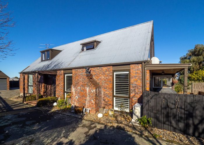  at 16 Glassey Drive, Allenton, Ashburton