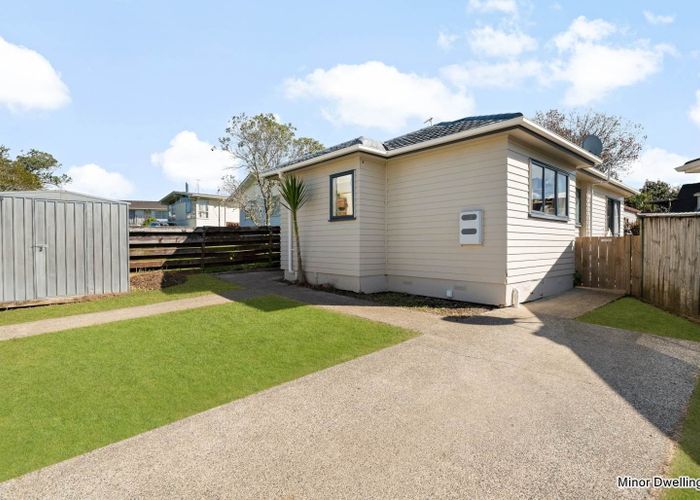  at 111A Farquhar Road, Glendene, Waitakere City, Auckland