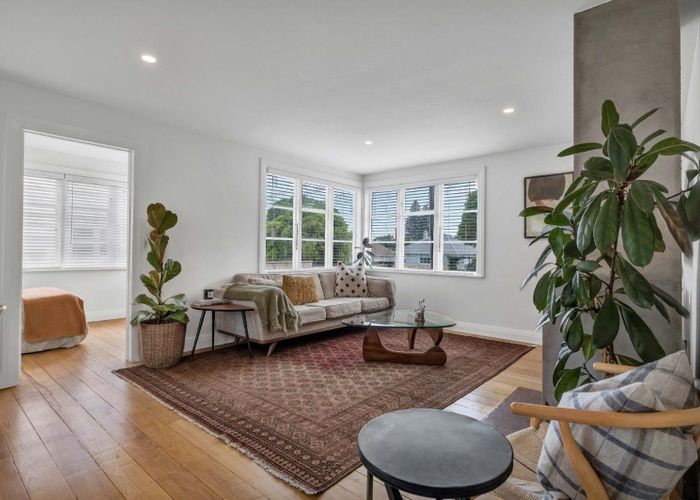  at Brooklands, New Plymouth, Taranaki