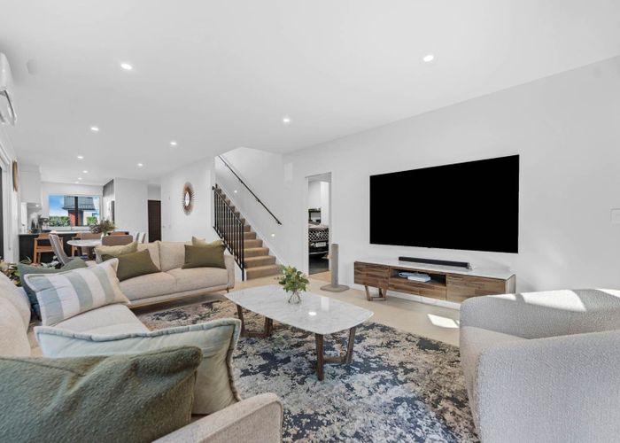  at 33 Kabardin Street, Karaka, Franklin, Auckland