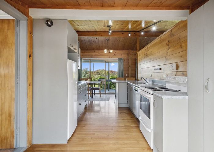  at 41 Rangiuru Road, Otaki Beach, Otaki